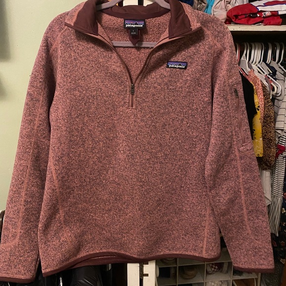 Patagonia Woman’s Large Fleece 1/4 Zip - Picture 2 of 4